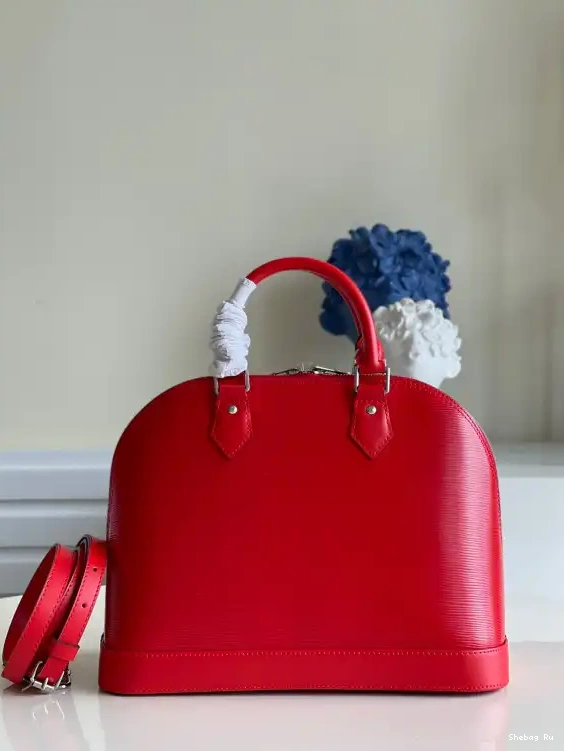 VUITTON LOUIS ALMA PM 0619